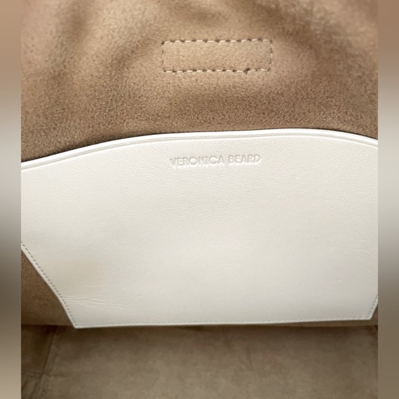 NEW Veronica Beard Small Suede Crest Lock Bucket Bag green white - Picture 6 of 7